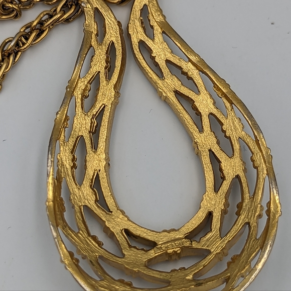 Vintage White Enamel Necklace by Crown TRIFARI - Picture 8 of 10